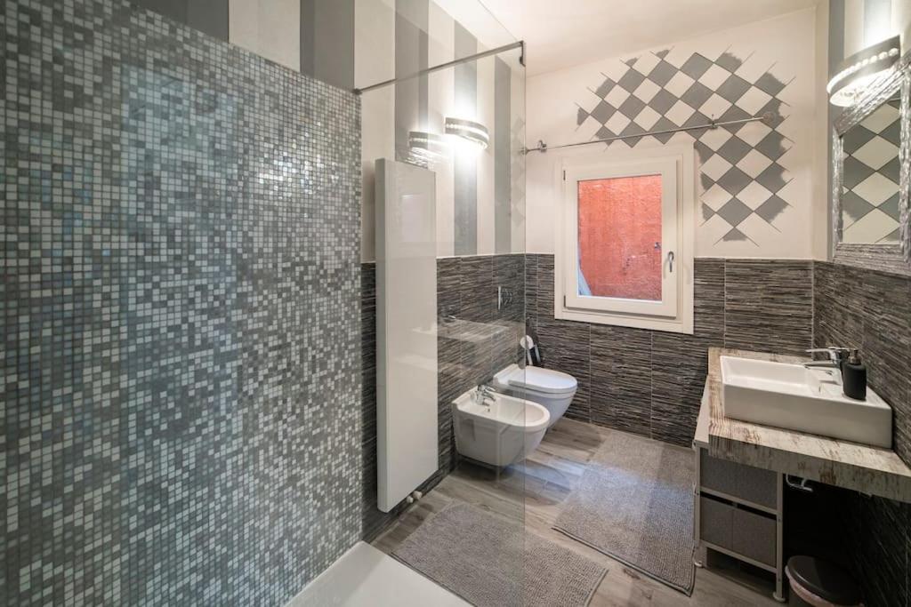 Montecolo Bay 1 Apartment Pilzone Ngoại thất bức ảnh