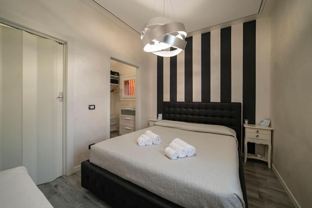 Montecolo Bay 1 Apartment Pilzone Ngoại thất bức ảnh