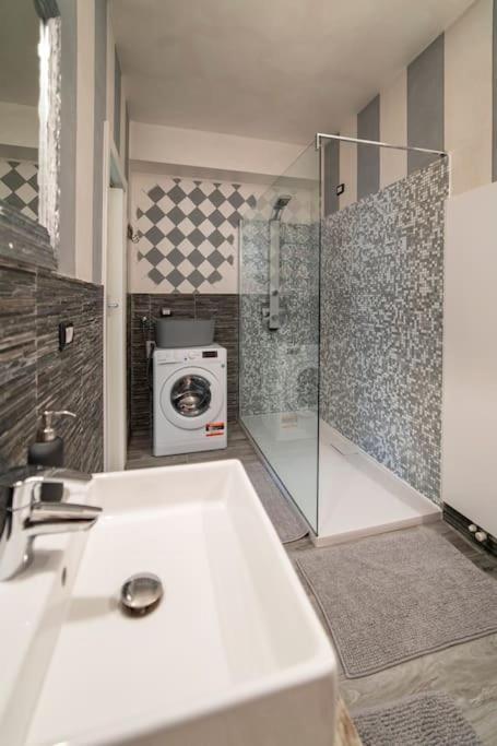 Montecolo Bay 1 Apartment Pilzone Ngoại thất bức ảnh